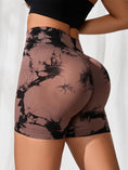 Load image into Gallery viewer, Glute uplift yoga fitness shorts