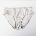 Load image into Gallery viewer, Silk Breathable High-grade Silk French Suit Thin Underwear Triangle Cup Small Chest Female Mulberry Silk Bra Bra
