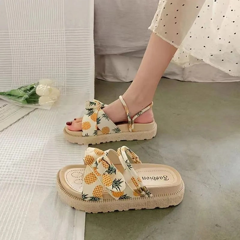 Cute low platform slippers